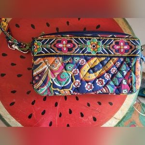 Vera Bradley Wristlet Vanetian Paisley